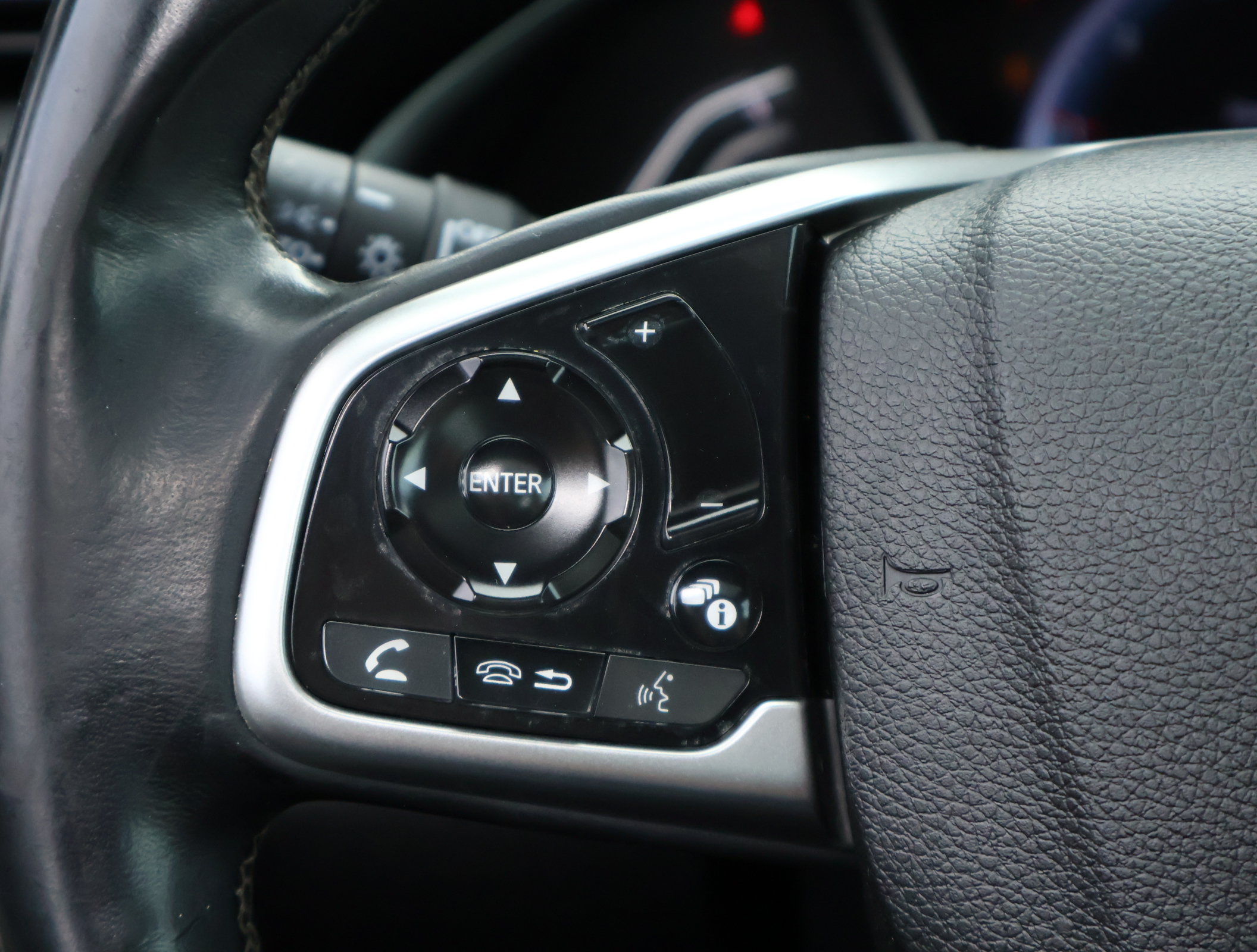 Used 2019 Honda Civic EX image 10