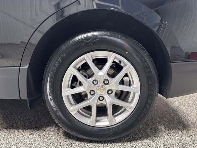 Used 2023 Chevrolet Equinox LT image 15