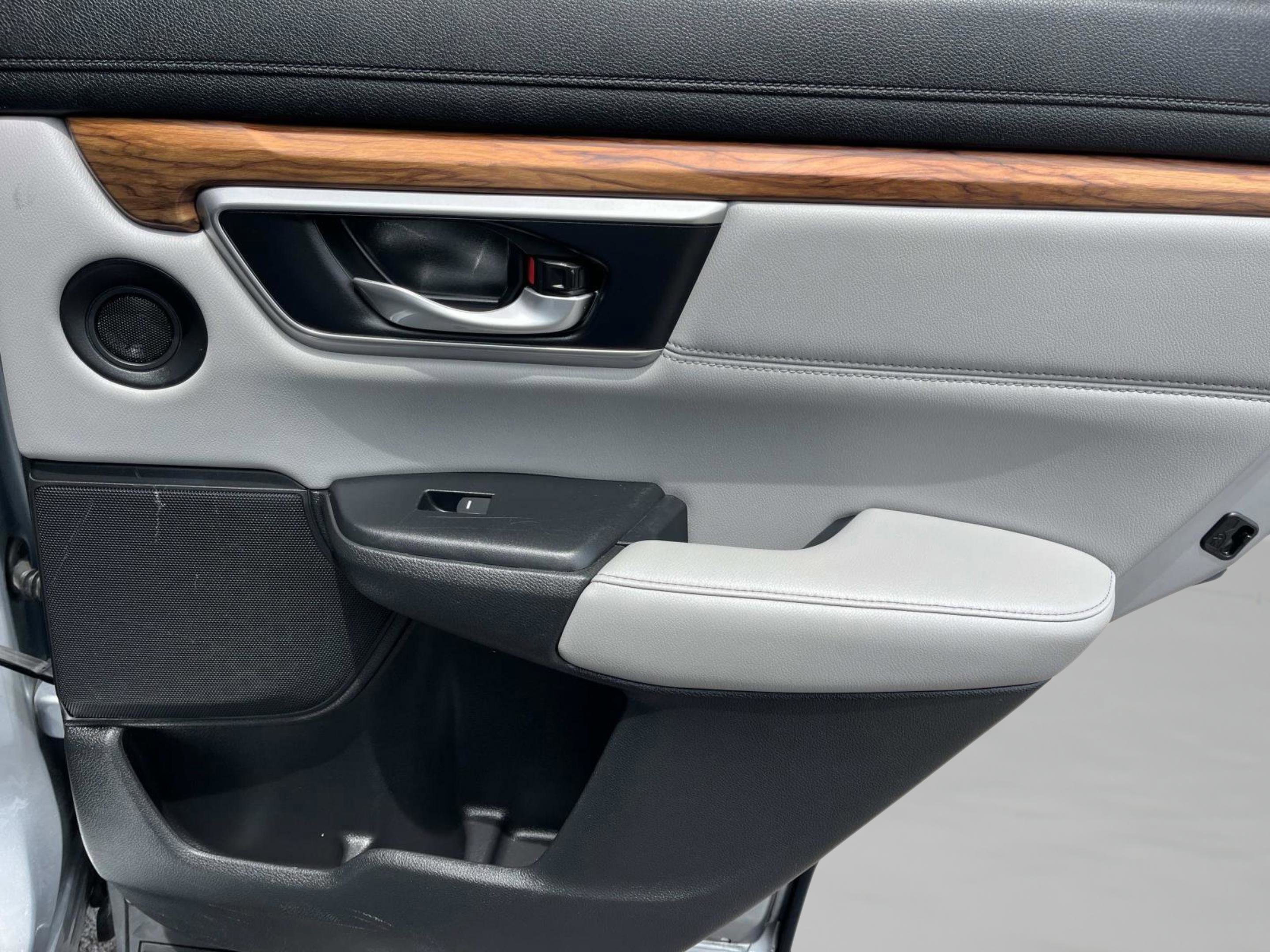 Used 2019 Honda CR-V EX-L image 20