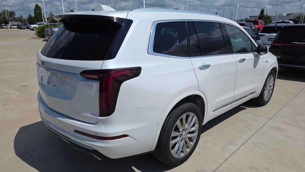 Used 2021 Cadillac XT6 Premium Luxury AWD/4WD image 5