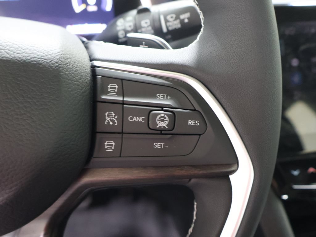 New 2027 Jeep Grand Cherokee Limited AWD/4WD image 23