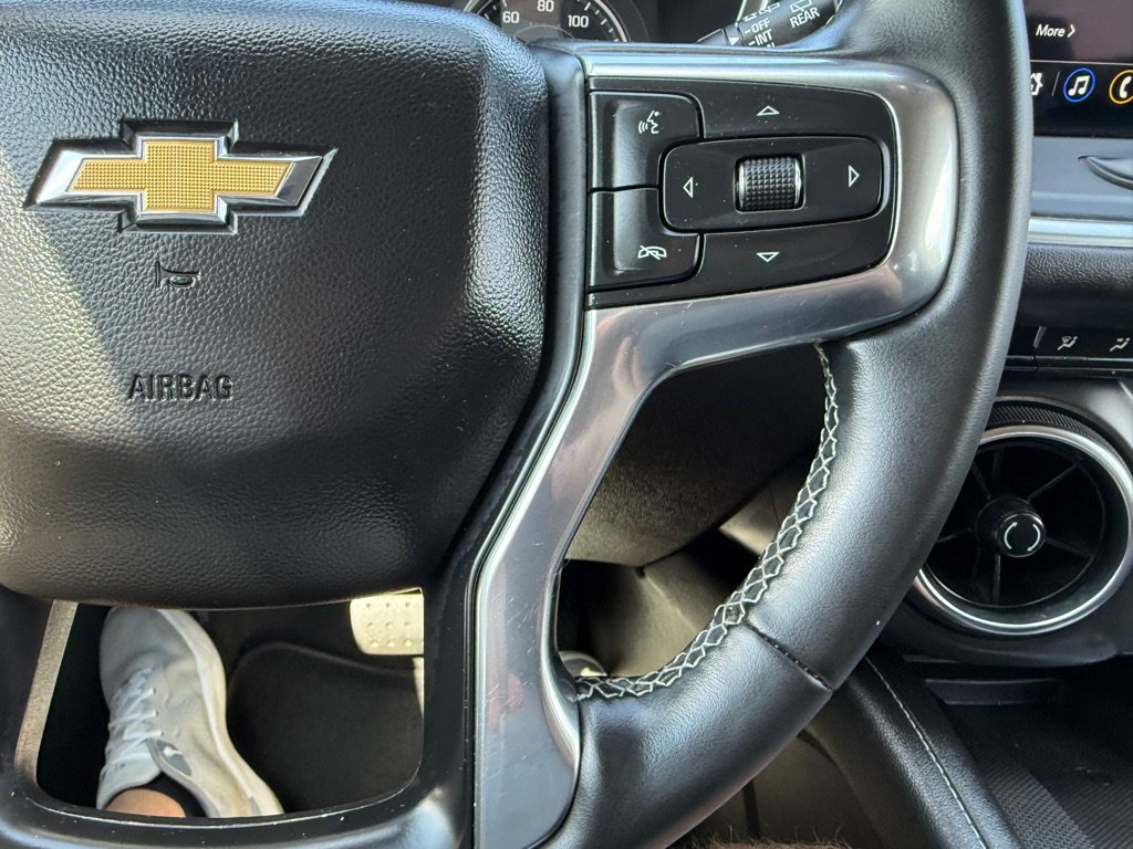 Used 2024 Chevrolet Blazer LT w/ Sound & Technology Package FWD image 29