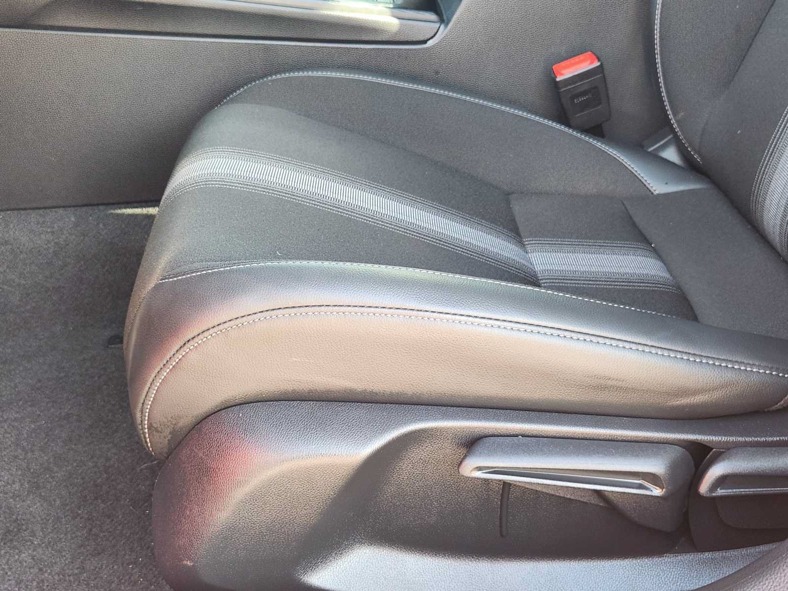 Used 2022 Honda Civic Sport image 23