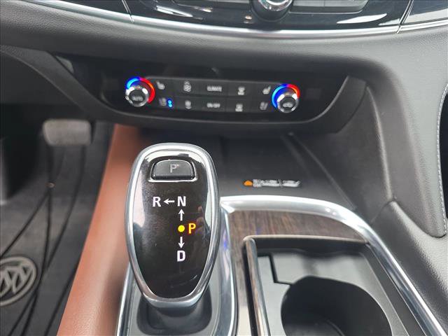 Used 2021 Buick Enclave Avenir w/ Avenir Technology Package FWD image 16