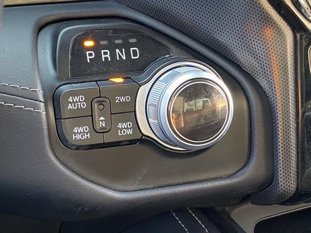 Used 2022 RAM 1500 Limited w/ Body Color Bumper Group AWD/4WD image 18