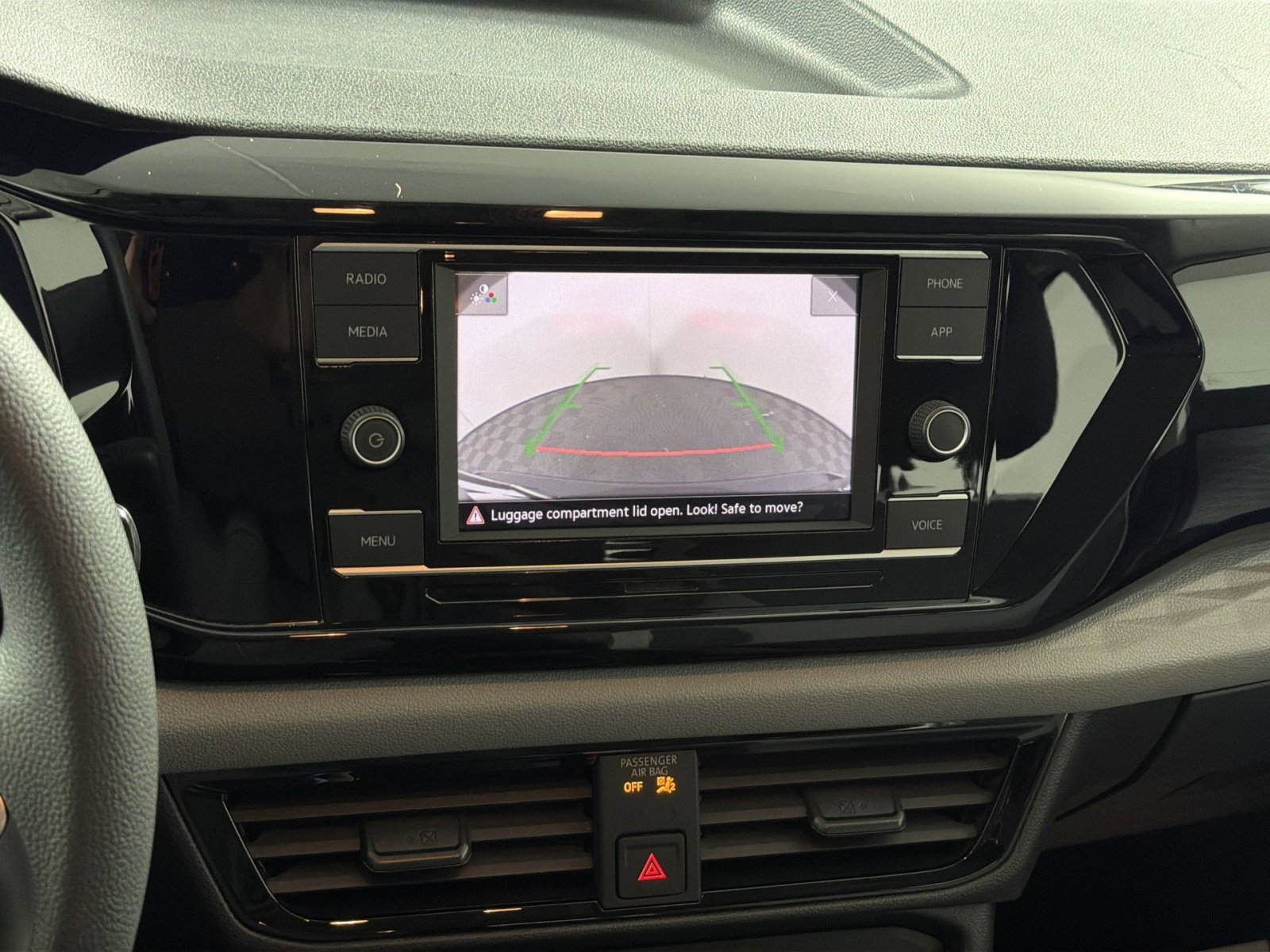 Used 2022 Volkswagen Taos S image 19