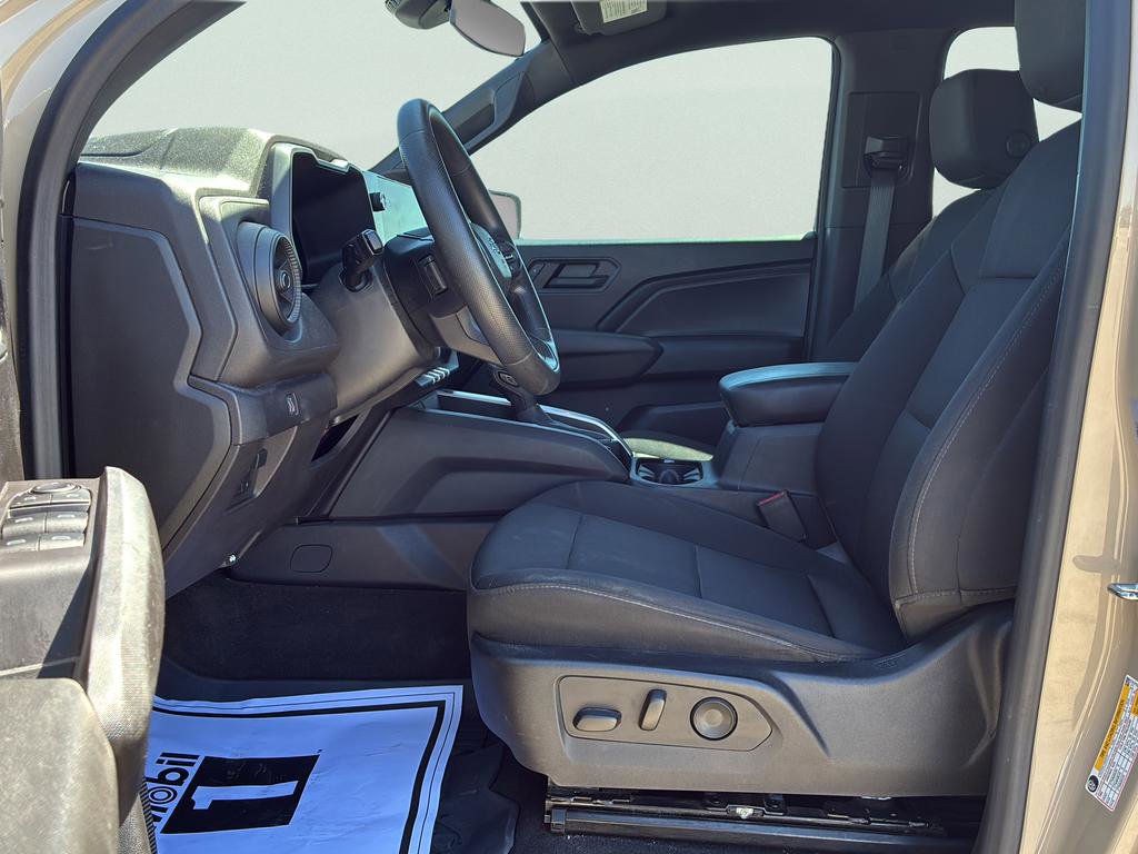 Used 2023 Chevrolet Colorado Trail Boss w/ Technology Package AWD/4WD image 22