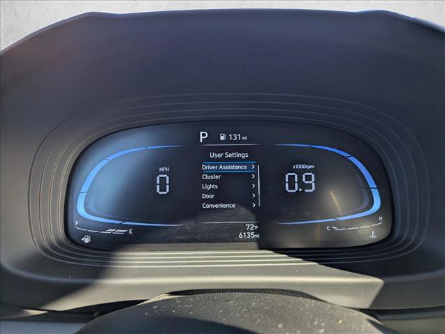 Certified 2025 Hyundai Venue SEL FWD image 16