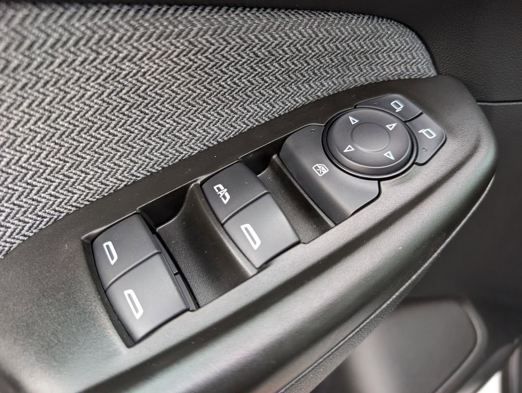 Used 2021 Chevrolet TrailBlazer LT w/ Convenience Package image 18