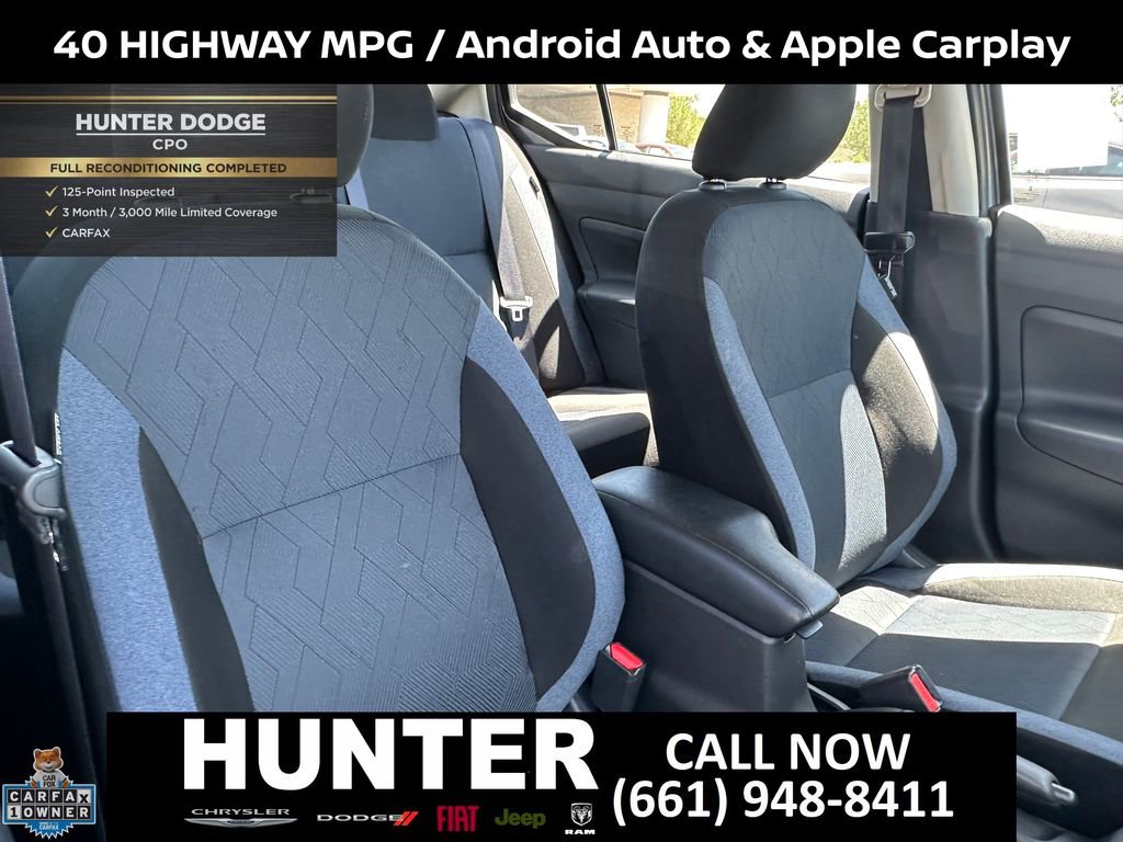 Used 2025 Nissan Versa SV FWD image 17