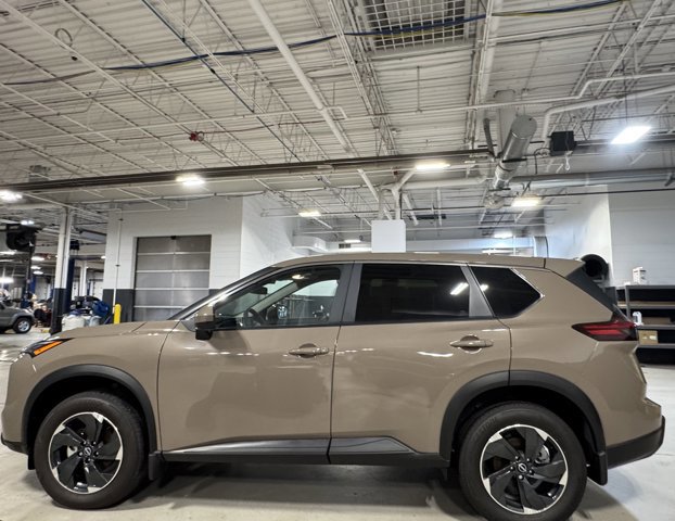 New 2025 Nissan Rogue SV image 12