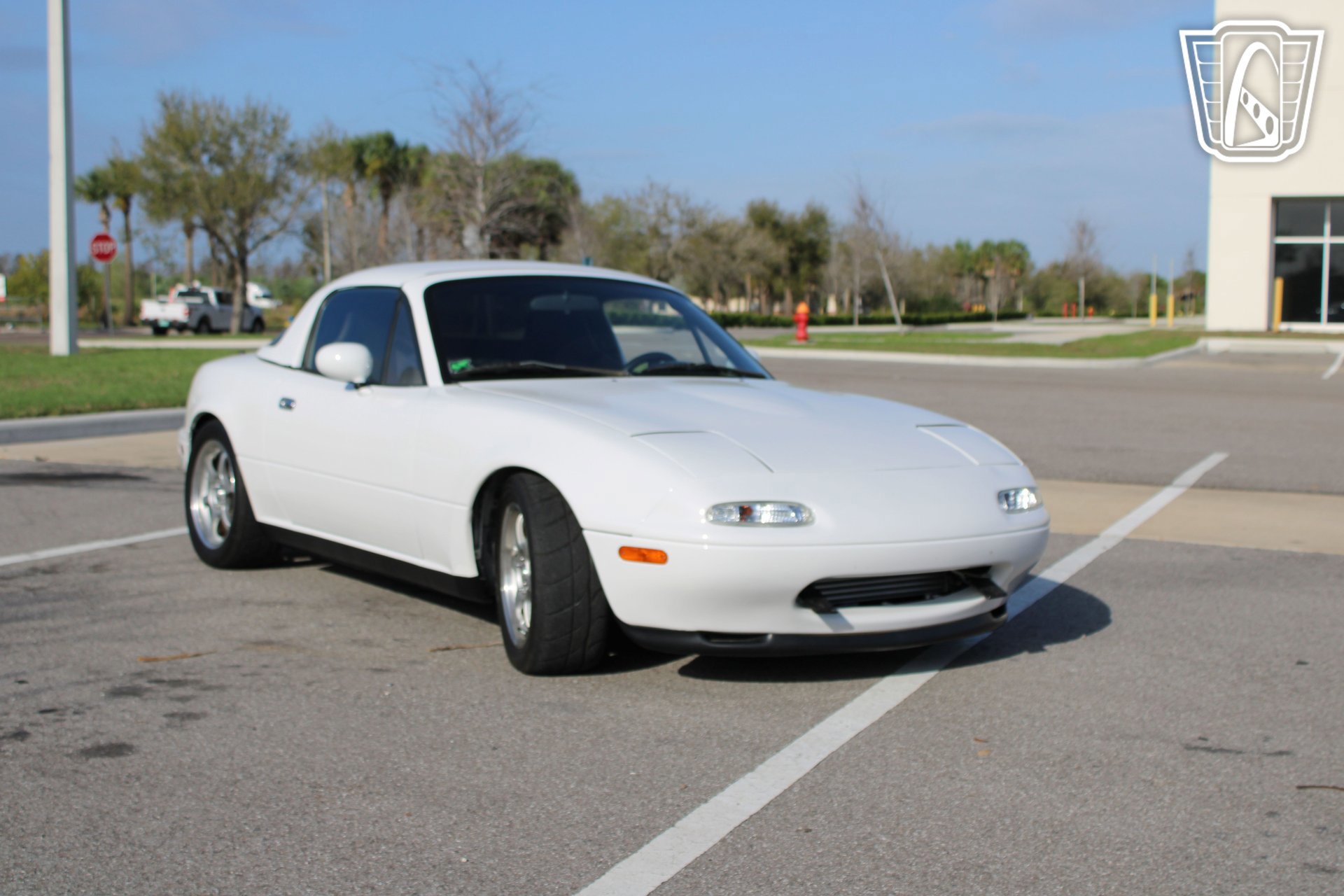 Used 1990 MAZDA MX-5 Miata image 9