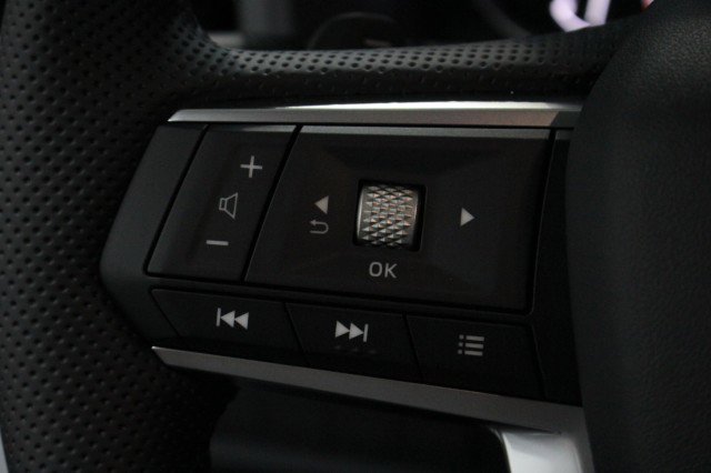 New 2026 Mitsubishi Outlander SE image 9