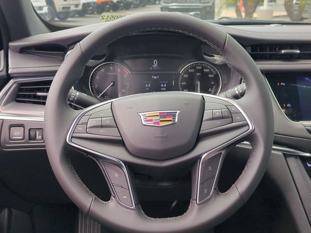 New 2026 Cadillac XT5 Luxury FWD image 11