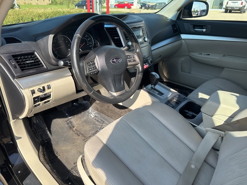 Used 2013 Subaru Legacy 2.5i Premium w/ All-Weather Pkg image 7