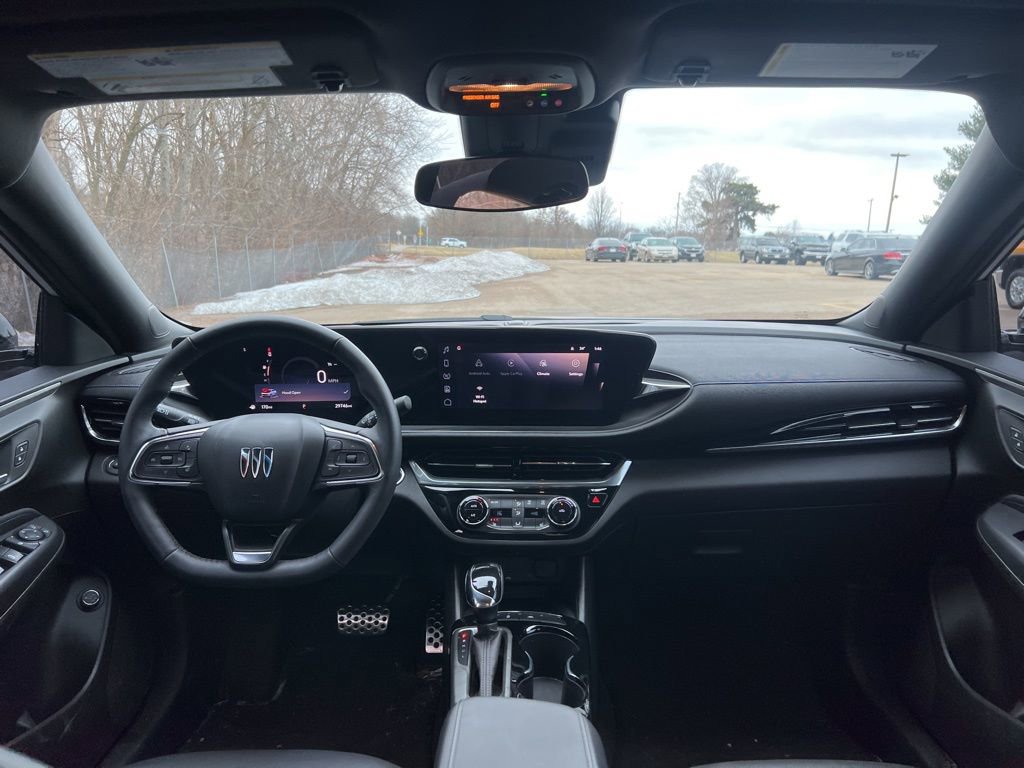 Certified 2024 Buick Envista Sport Touring w/ Convenience I Package image 38