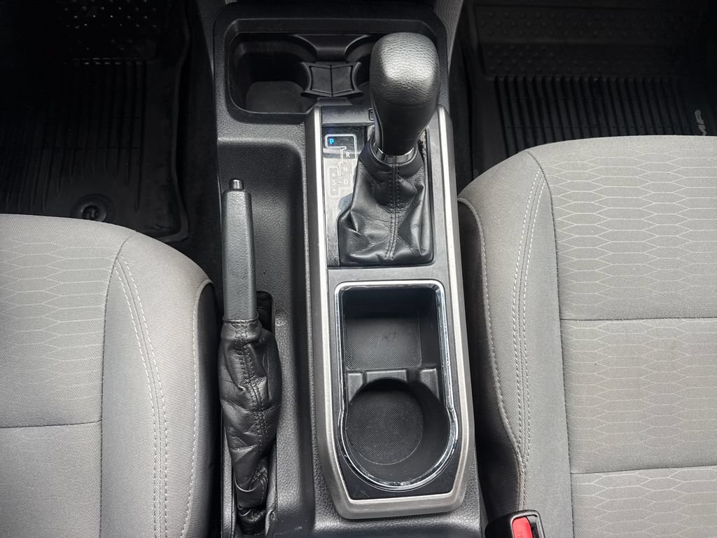 Used 2019 Toyota Tacoma SR5 RWD image 23