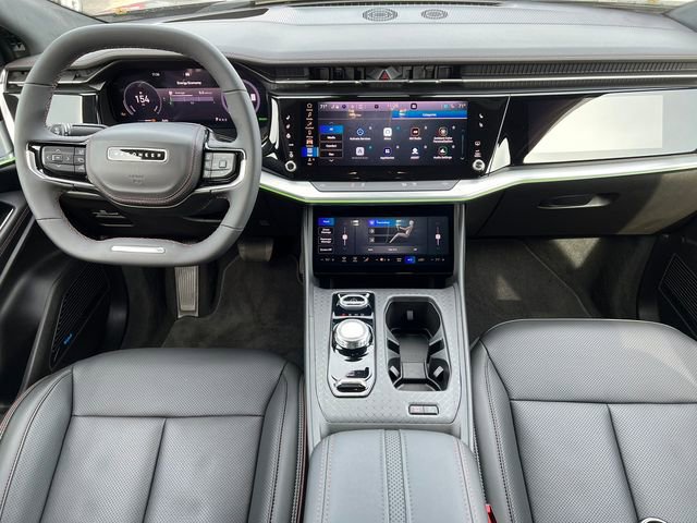 Used 2025 Jeep Wagoneer S Launch Edition image 3