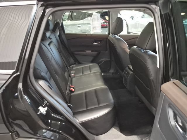 Certified 2023 Nissan Rogue SV w/ SV Premium B Package AWD/4WD image 23