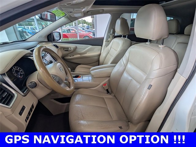 Used 2017 Nissan Murano SV w/ Premium Plus Package image 5