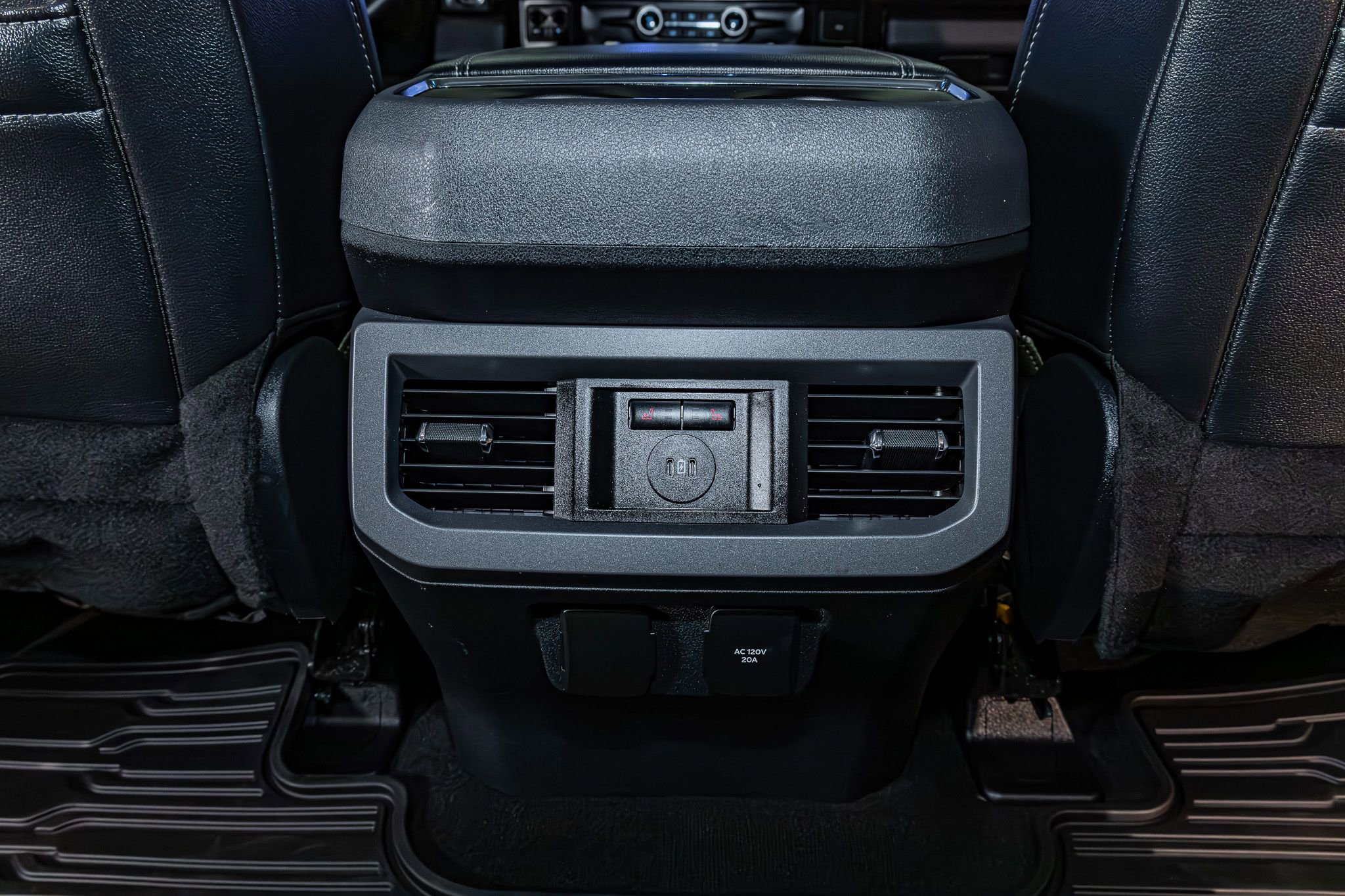 Used 2024 Ford F250 Lariat w/ Lariat Ultimate Package image 21