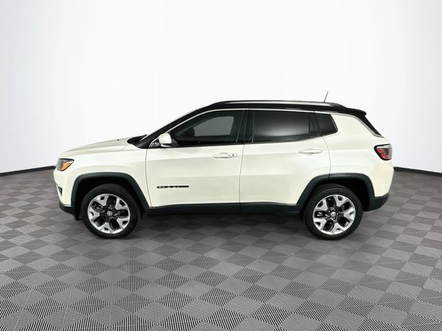Used 2019 Jeep Compass Limited w/ Safety & Security Group AWD/4WD image 8