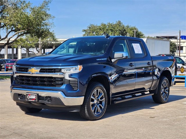 Used 2023 Chevrolet Silverado 1500 LT image 3