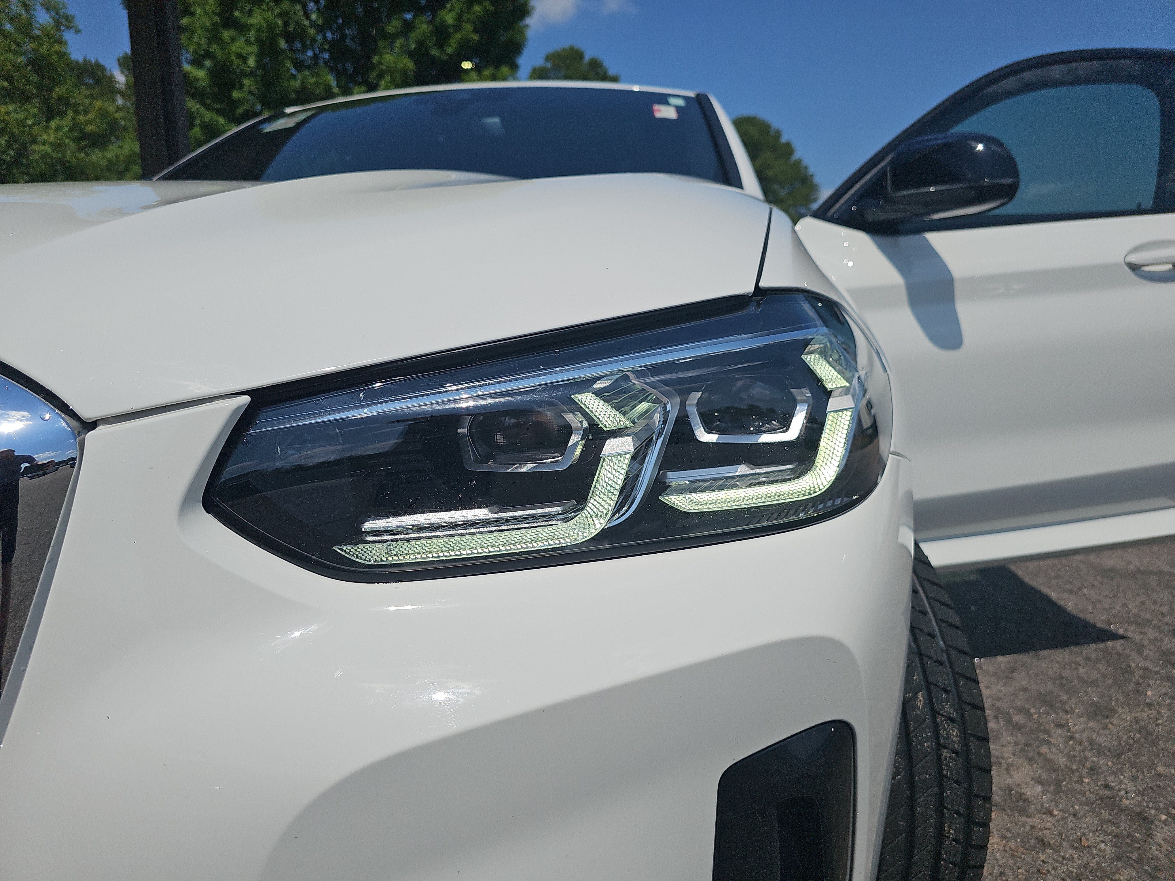 Used 2024 BMW X4 M40i w/ Premium Package AWD/4WD image 34