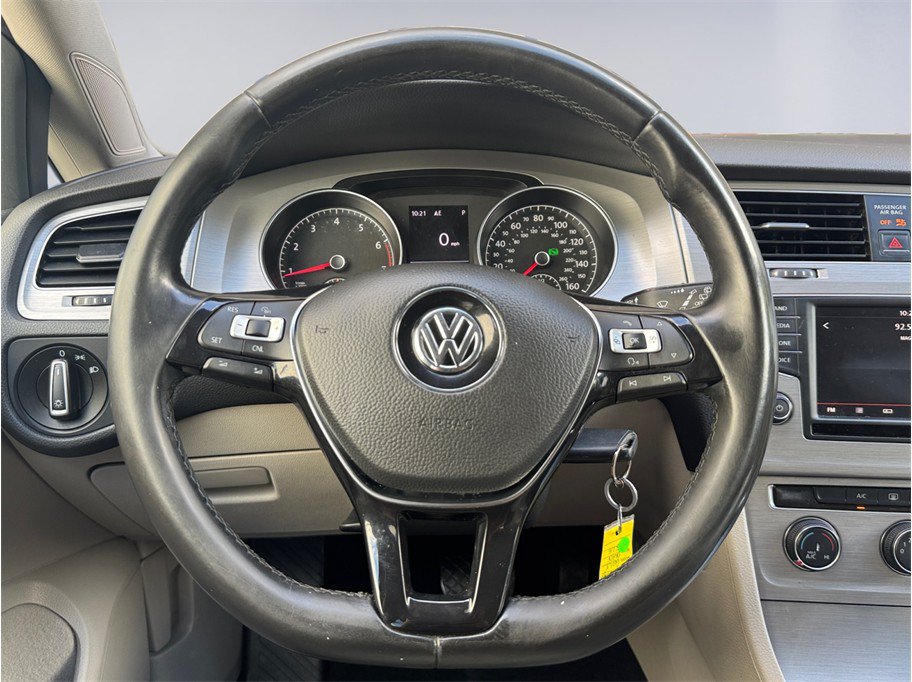 Used 2016 Volkswagen Golf S FWD image 12