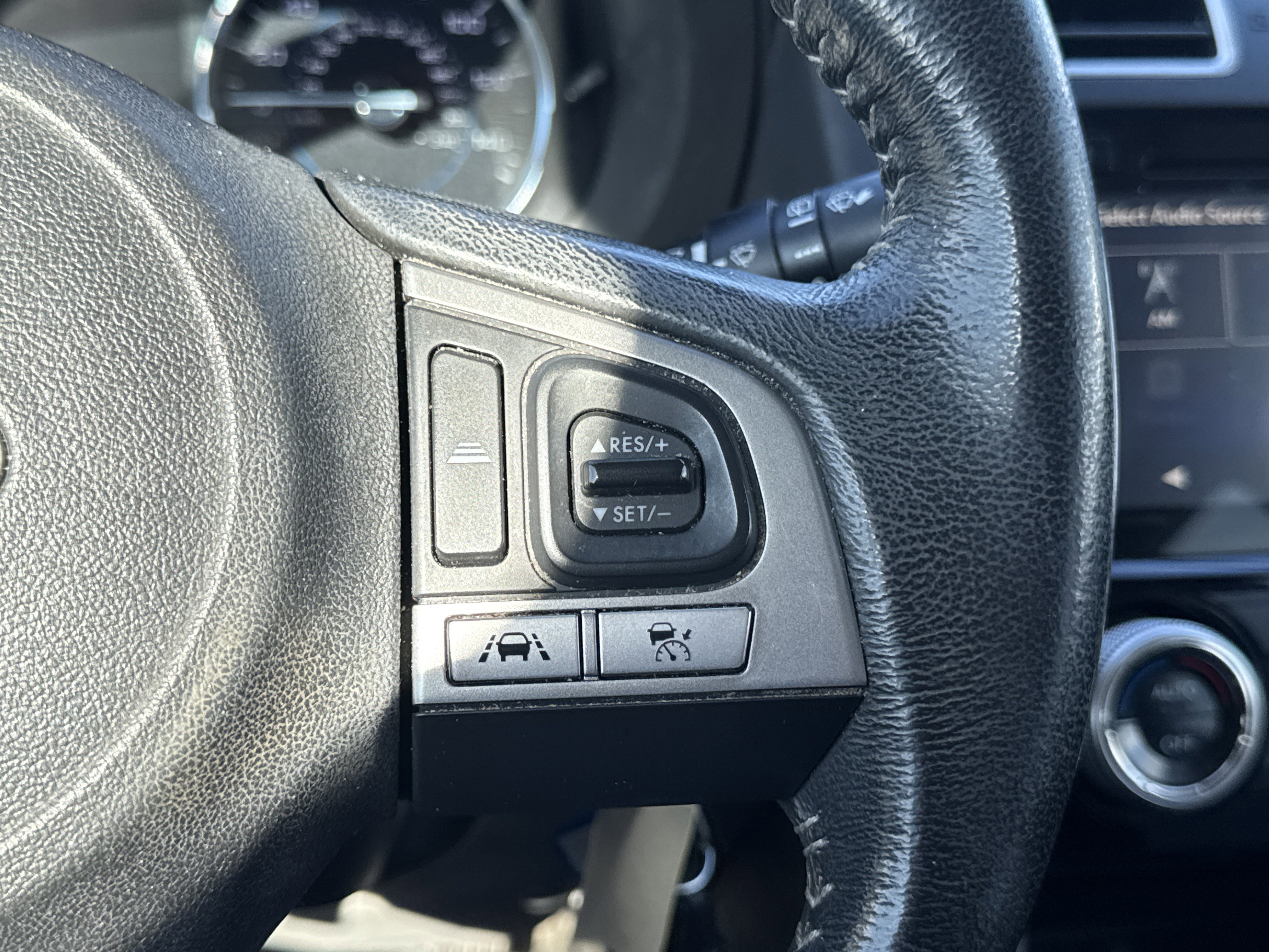 Used 2018 Subaru Forester 2.5i Limited image 14