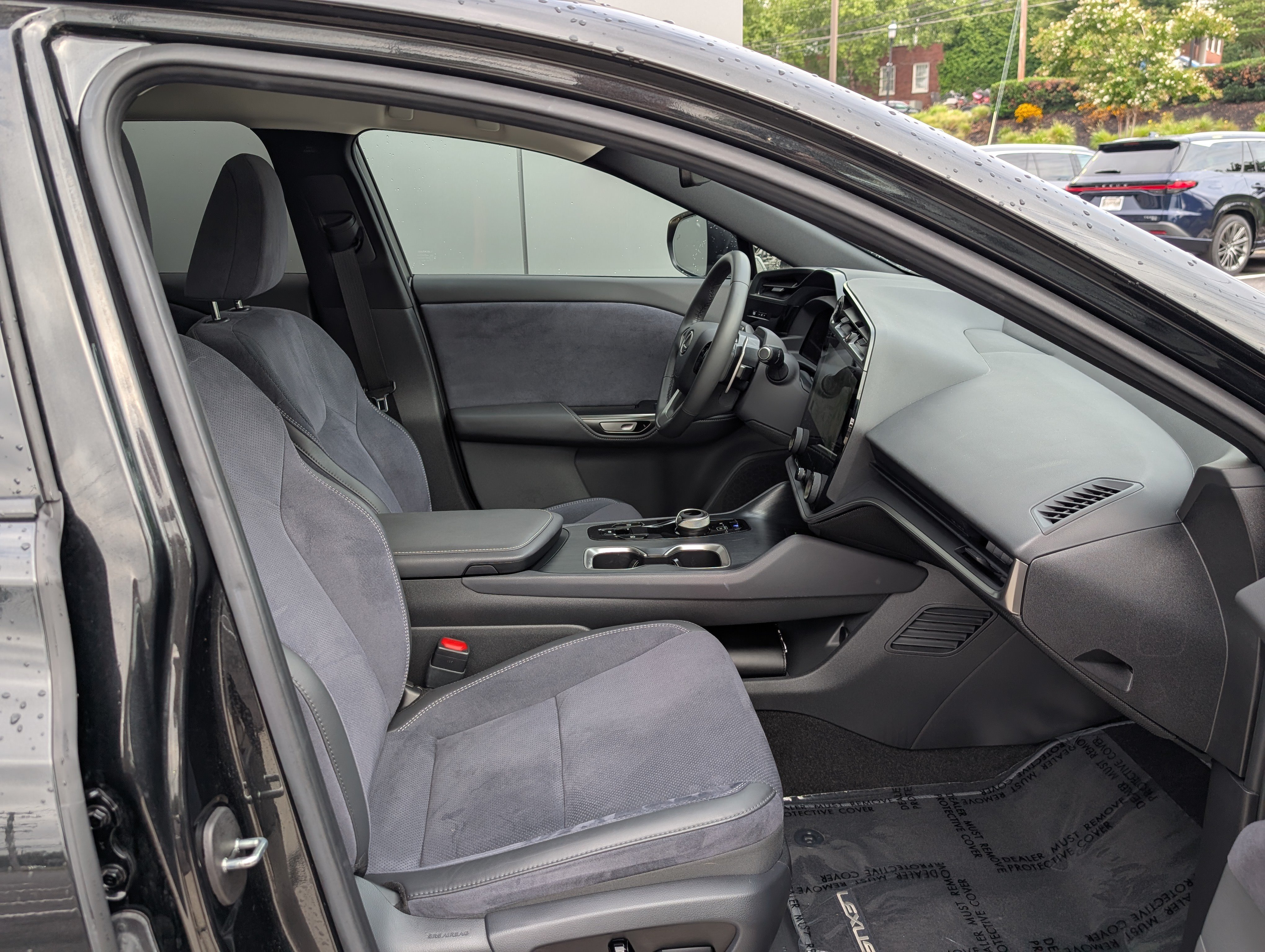 Used 2023 Lexus RZ 450e Premium w/ Accessory Package (Z1) AWD/4WD image 10