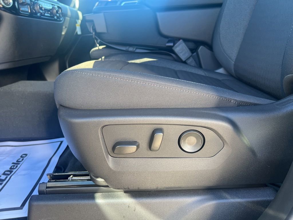 New 2026 Chevrolet Silverado 1500 LT image 16