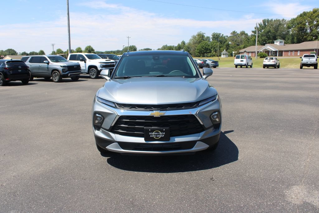 New 2026 Chevrolet Blazer LT w/ Convenience Package FWD image 3