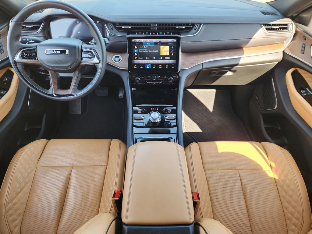 Used 2024 Jeep Grand Cherokee L Summit image 19