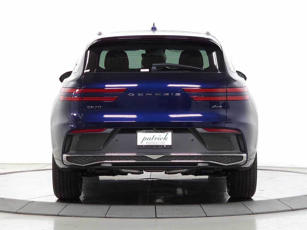 Used 2026 Genesis GV70 2.5T AWD/4WD image 7