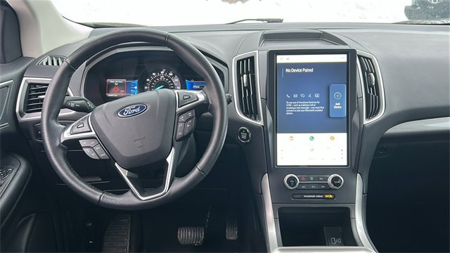 Used 2024 Ford Edge SEL w/ Convenience Package image 7