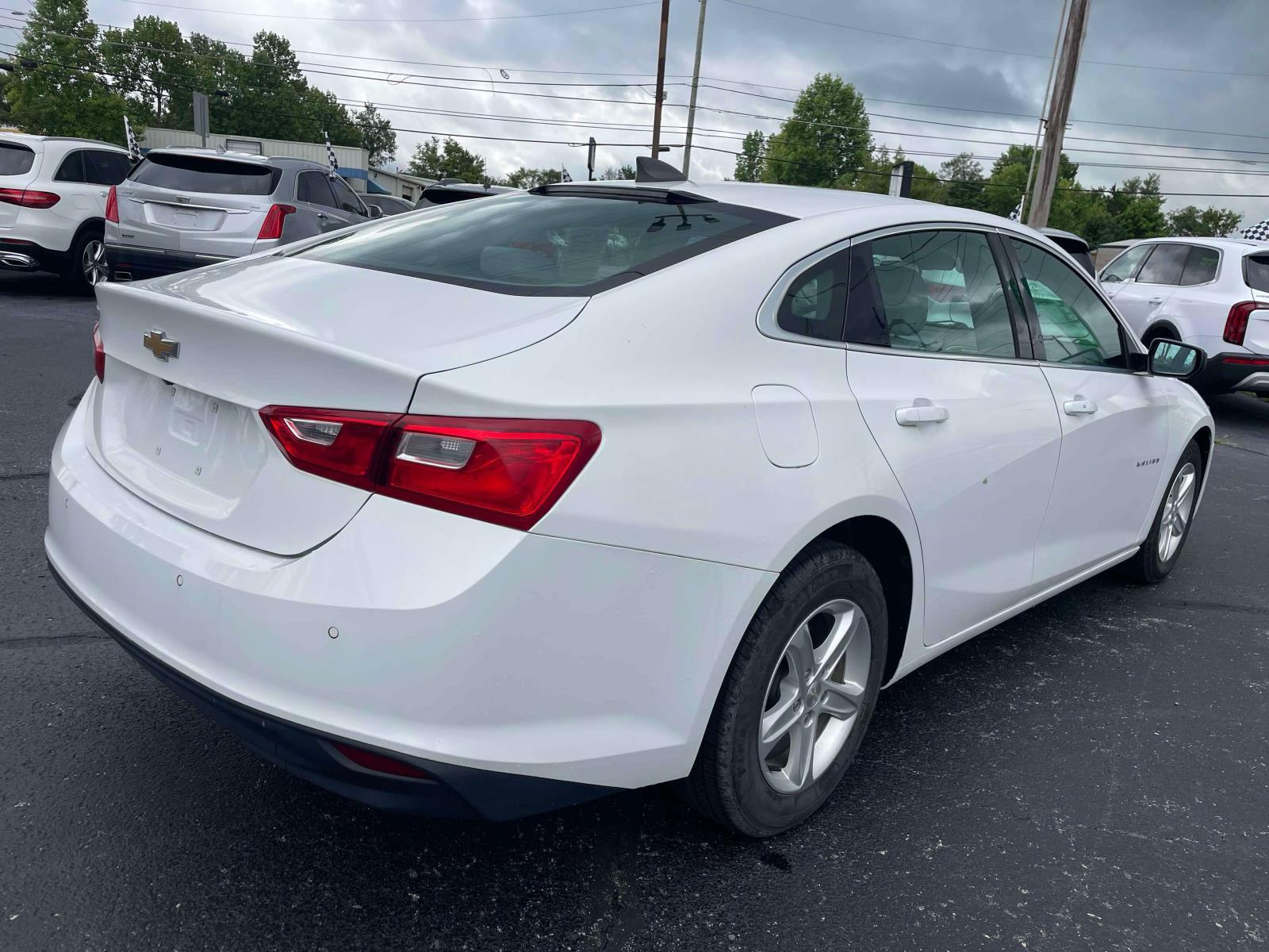Used 2020 Chevrolet Malibu LS w/ Driver Confidence Package II FWD image 8