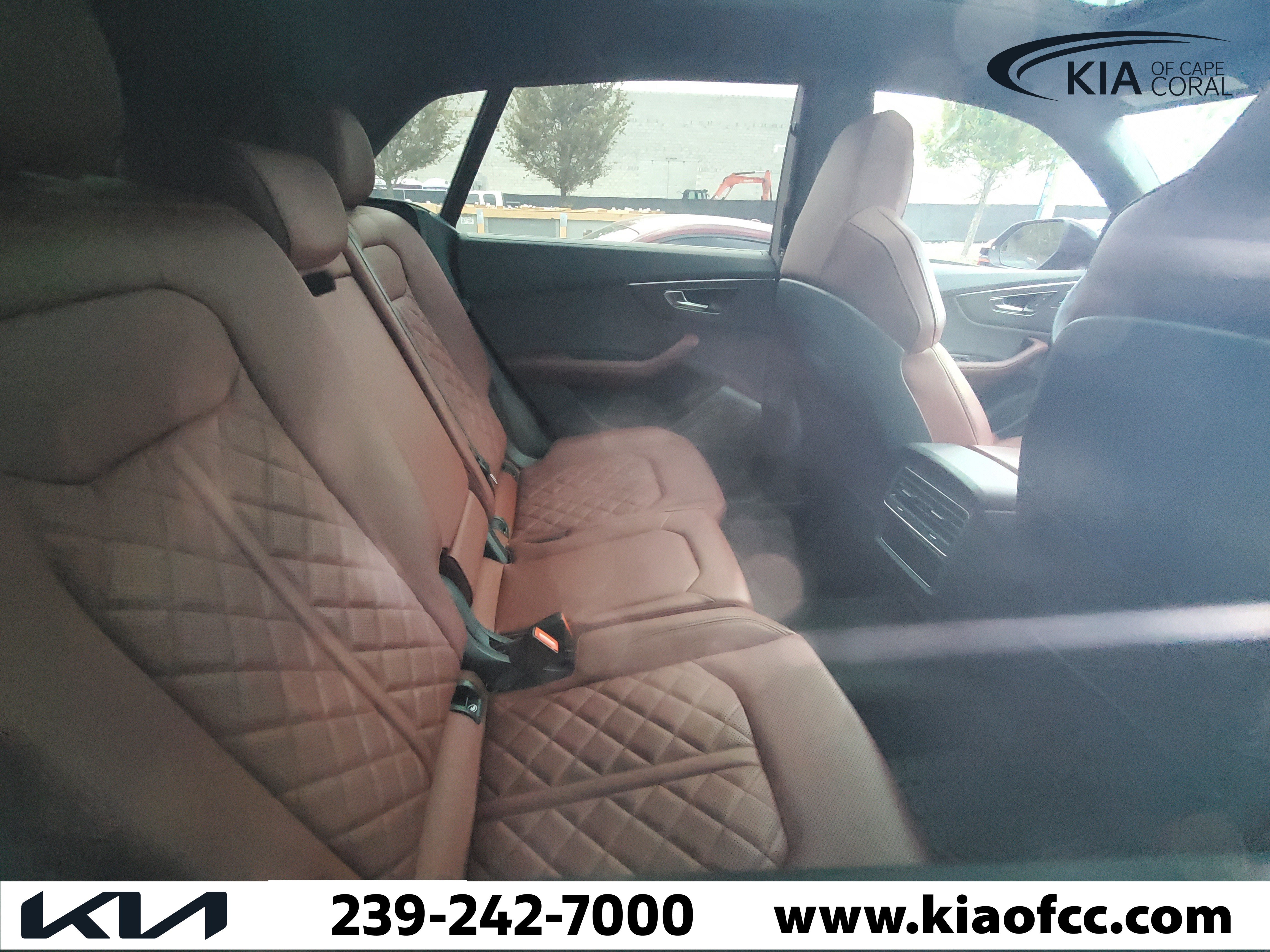 Used 2025 Audi SQ8 Prestige image 8