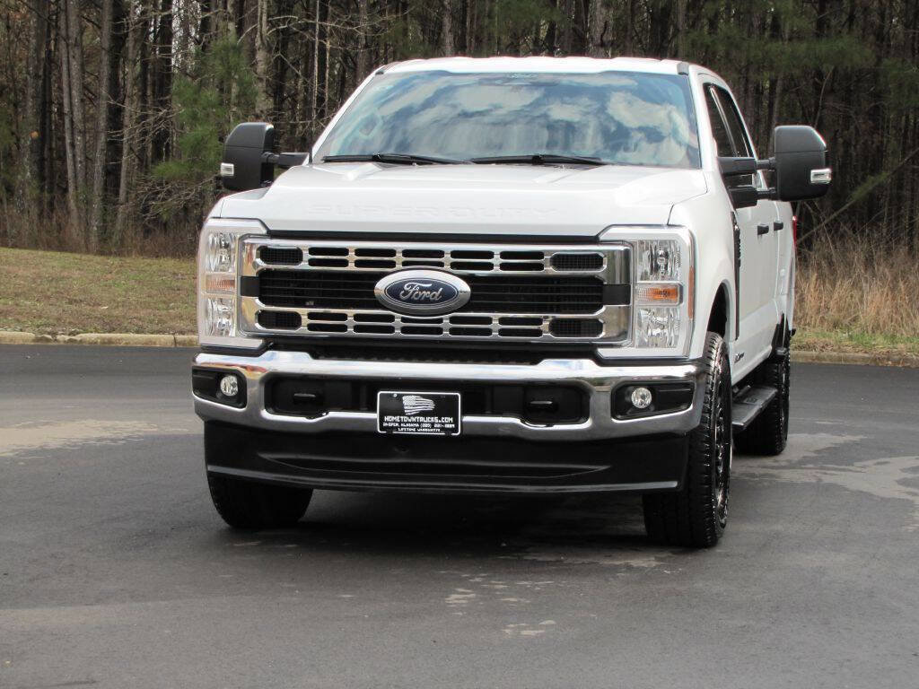 Used 2024 Ford F250 XLT w/ FX4 Off-Road Package image 9