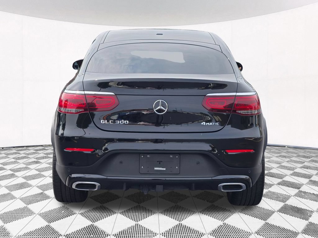 Used 2023 Mercedes-Benz GLC 300 4MATIC Coupe image 22