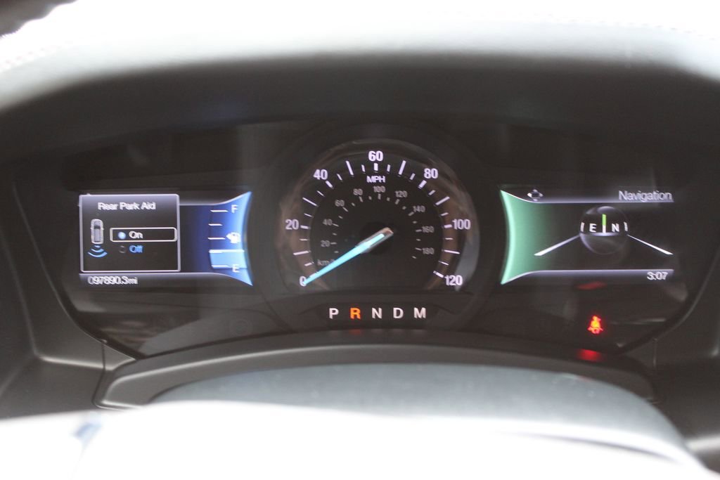 Used 2017 Ford Expedition EL Platinum AWD/4WD image 13