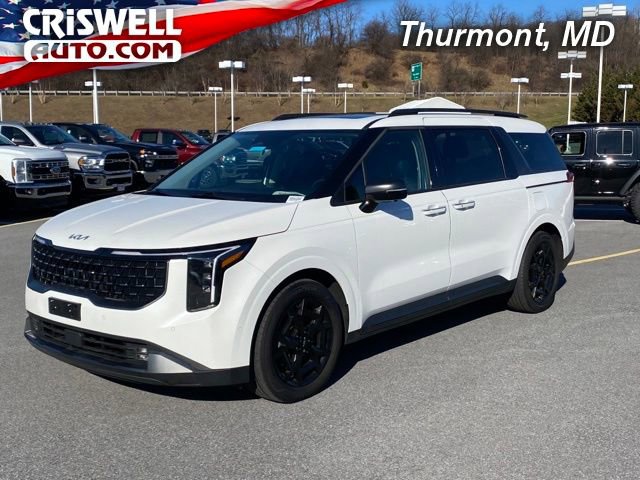 Used 2025 Kia Carnival SX w/ SX Dark Edition Package image 1