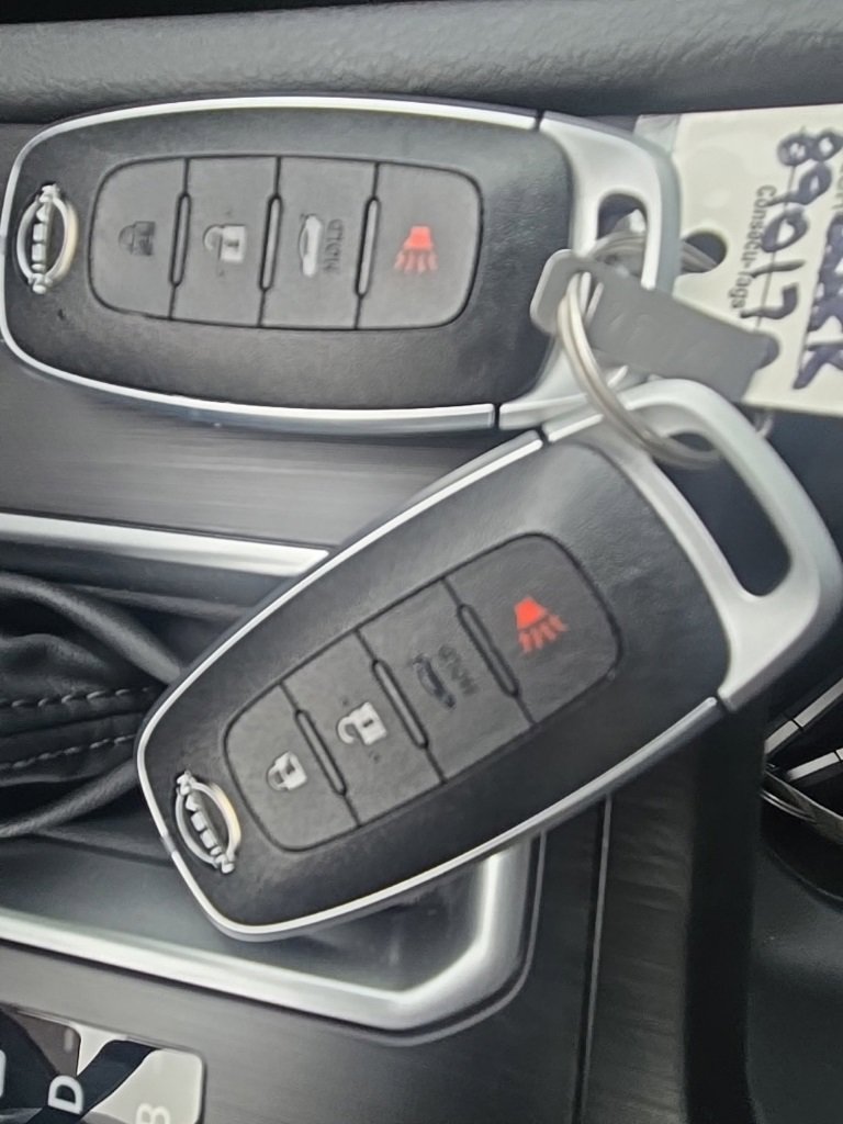 New 2025 Nissan Versa SV w/ Trunk Package image 29