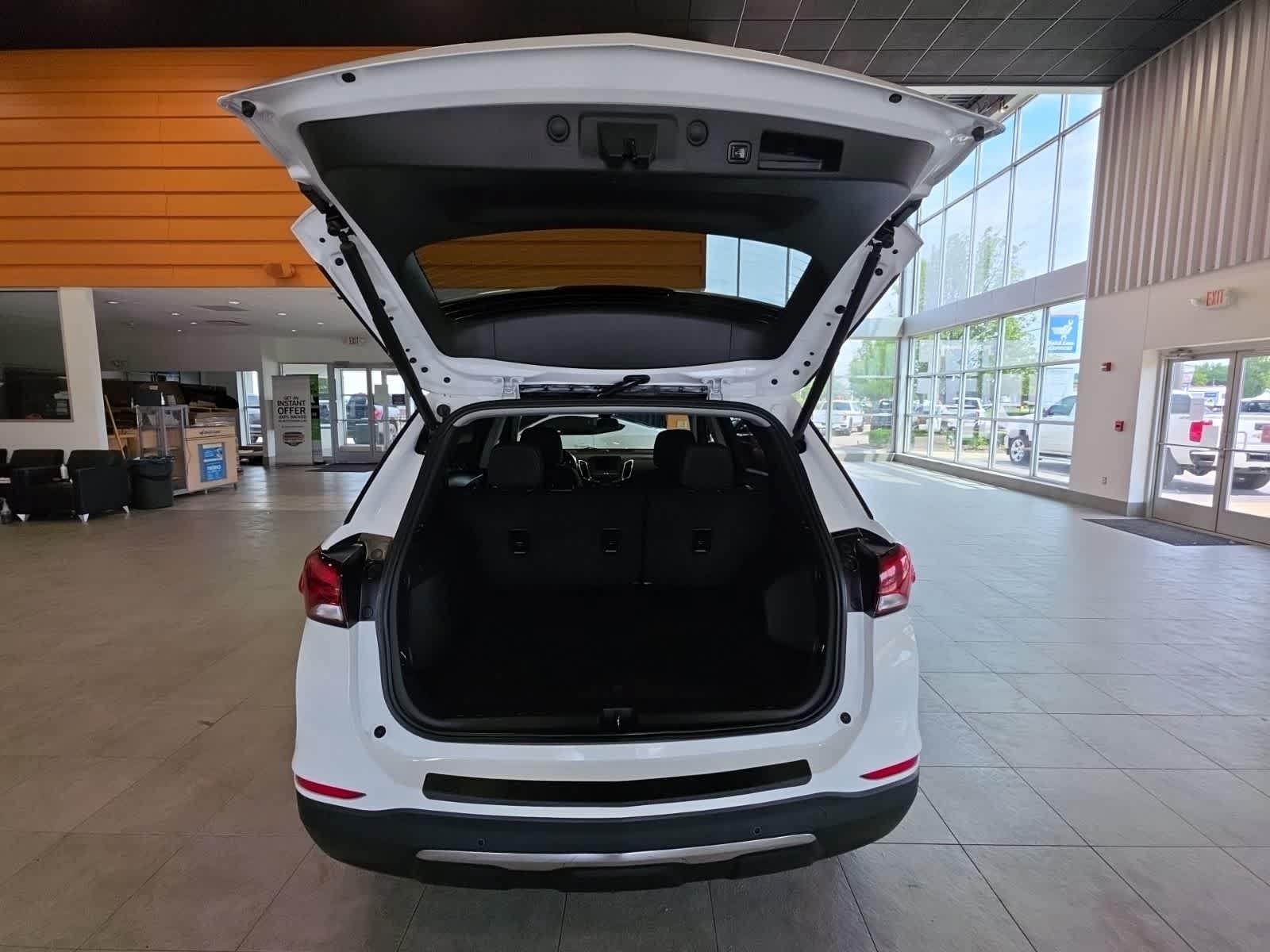 Used 2022 Chevrolet Equinox LT FWD image 31