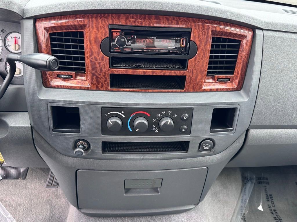 Used 2006 Dodge Ram 1500 Truck SLT RWD image 23