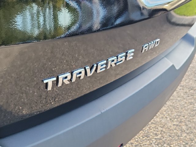 Certified 2023 Chevrolet Traverse LT w/ LPO, Floor Liner Package AWD/4WD image 9