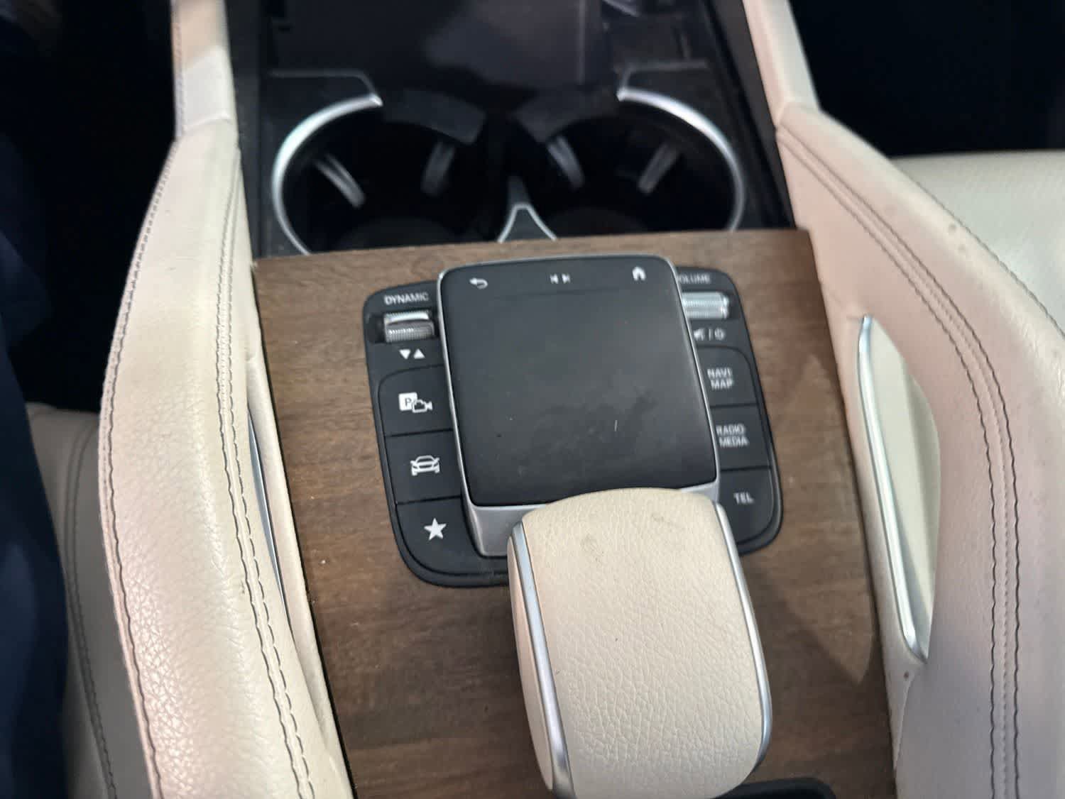 Used 2022 Mercedes-Benz GLE 350 image 26