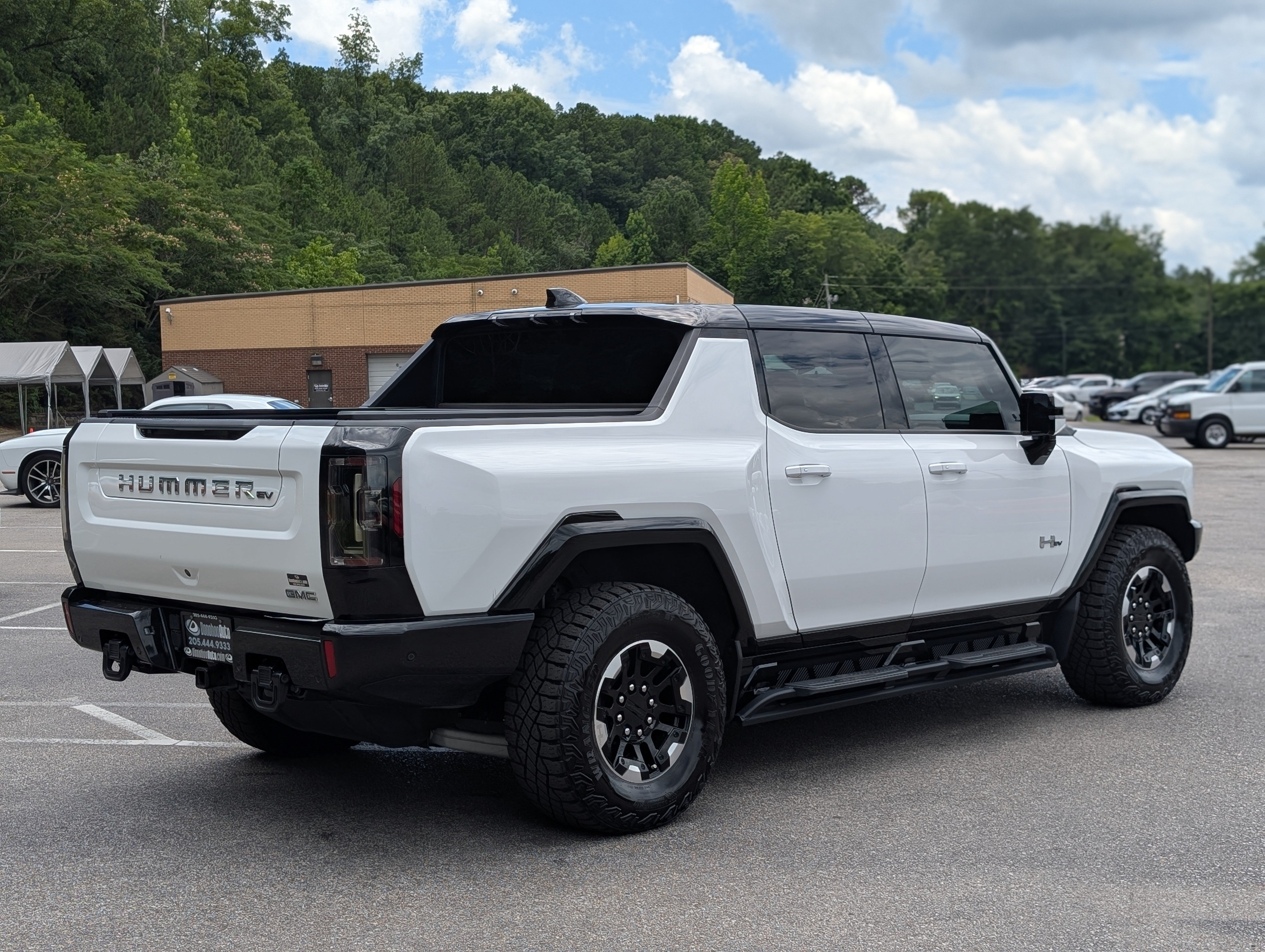 Used 2023 GMC Hummer EV Edition 1 AWD/4WD image 9