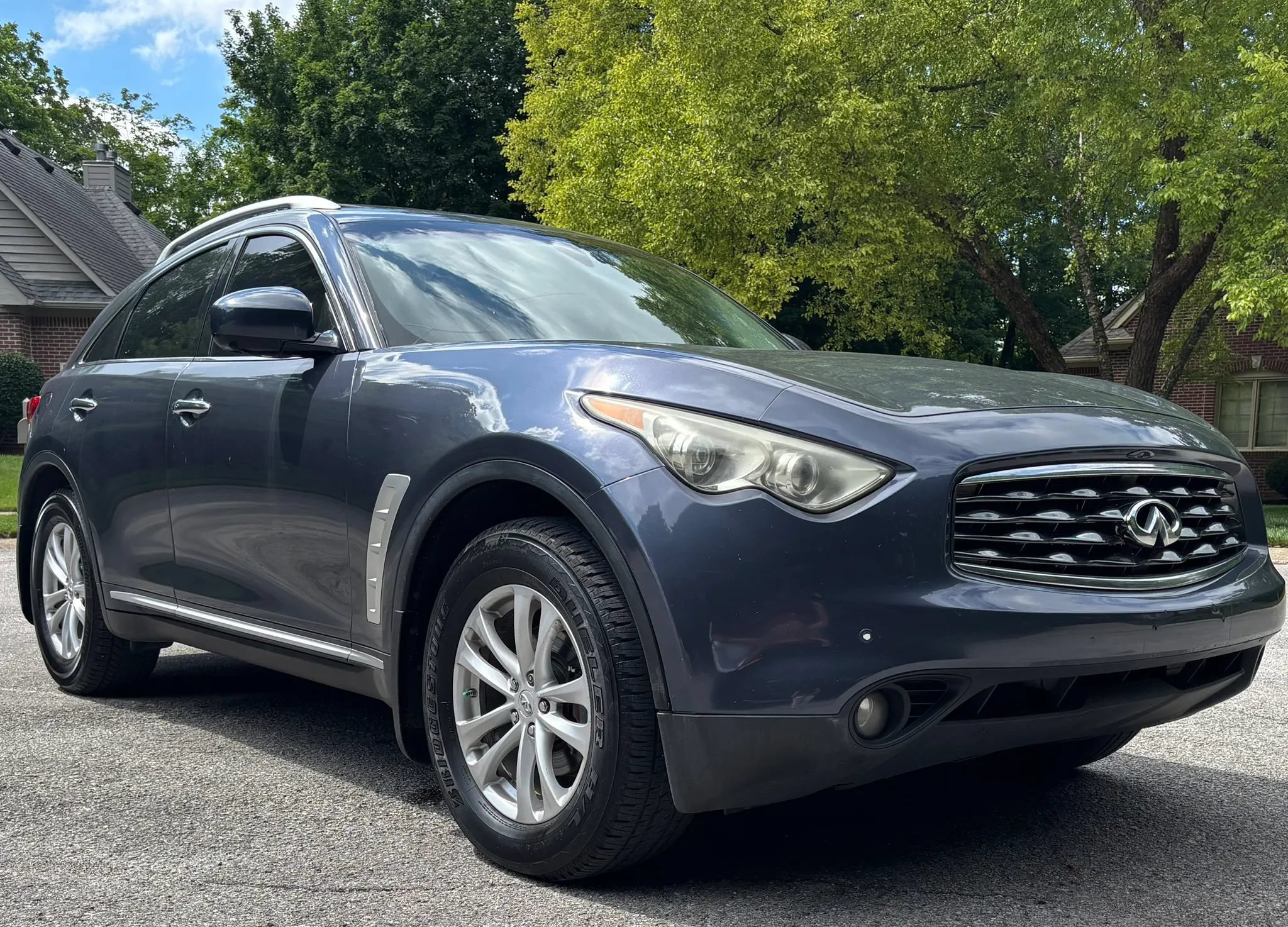 Used 2009 INFINITI FX35 AWD w/ Technology Pkg