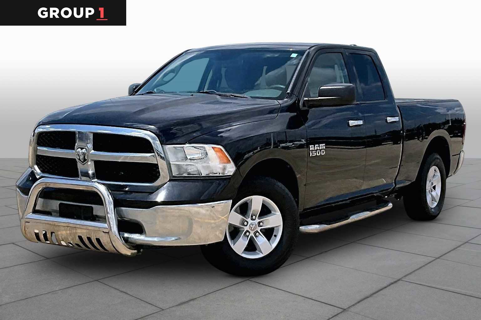 Used 2015 RAM 1500 Classic SLT image 1